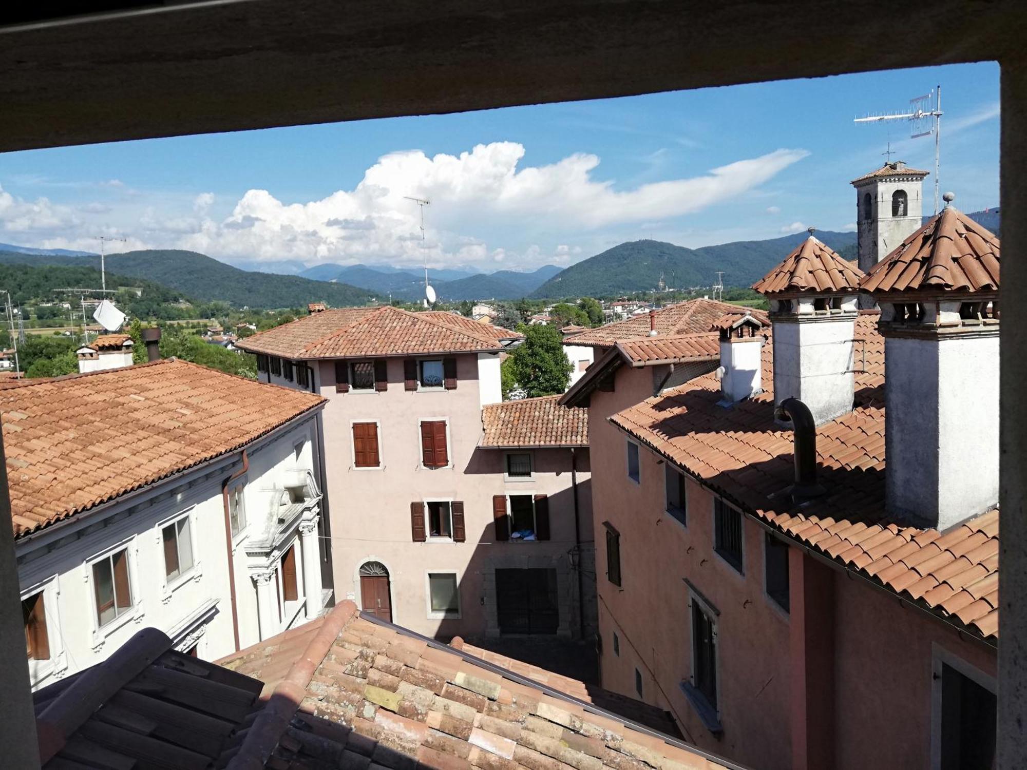 Appartamento Casa In Piazza Cividale del Friuli Esterno foto